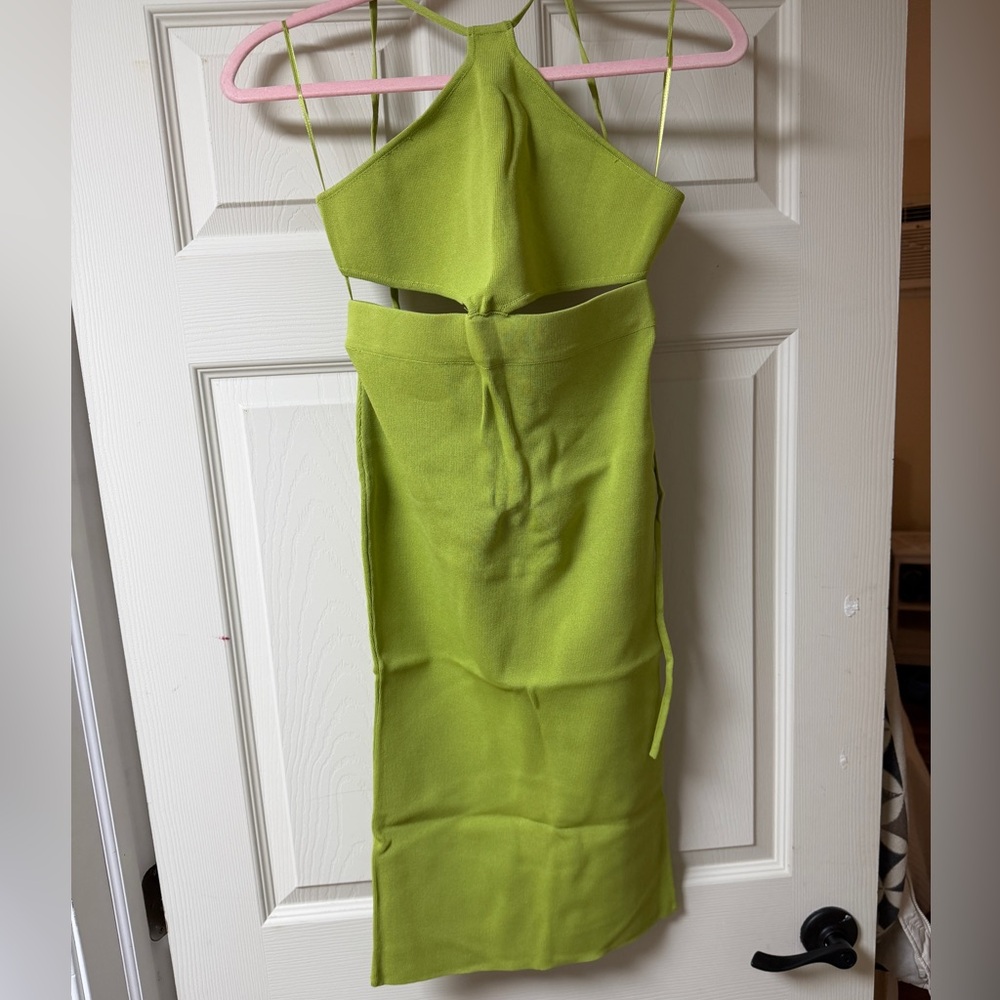 WHITE FOX Green Halter Cutout Bodycon Dress